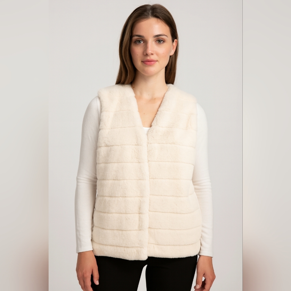 Echo New York Nwt Faux Fur Ivory White Luxury Office Career Vest Size M/L